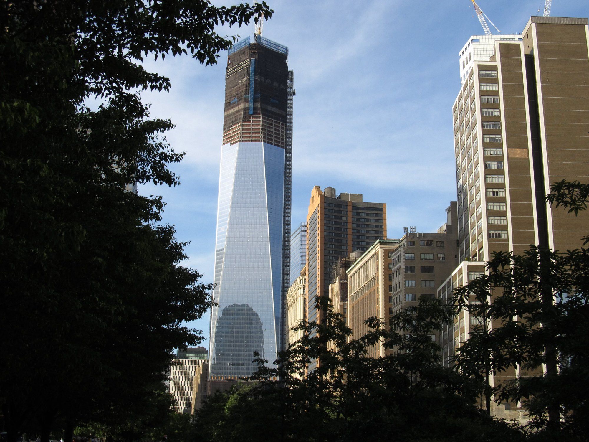 One World Trade Center, Manhattan, New York, a Wikimedia Commons photograph in Michael Stern's encyclopedia
