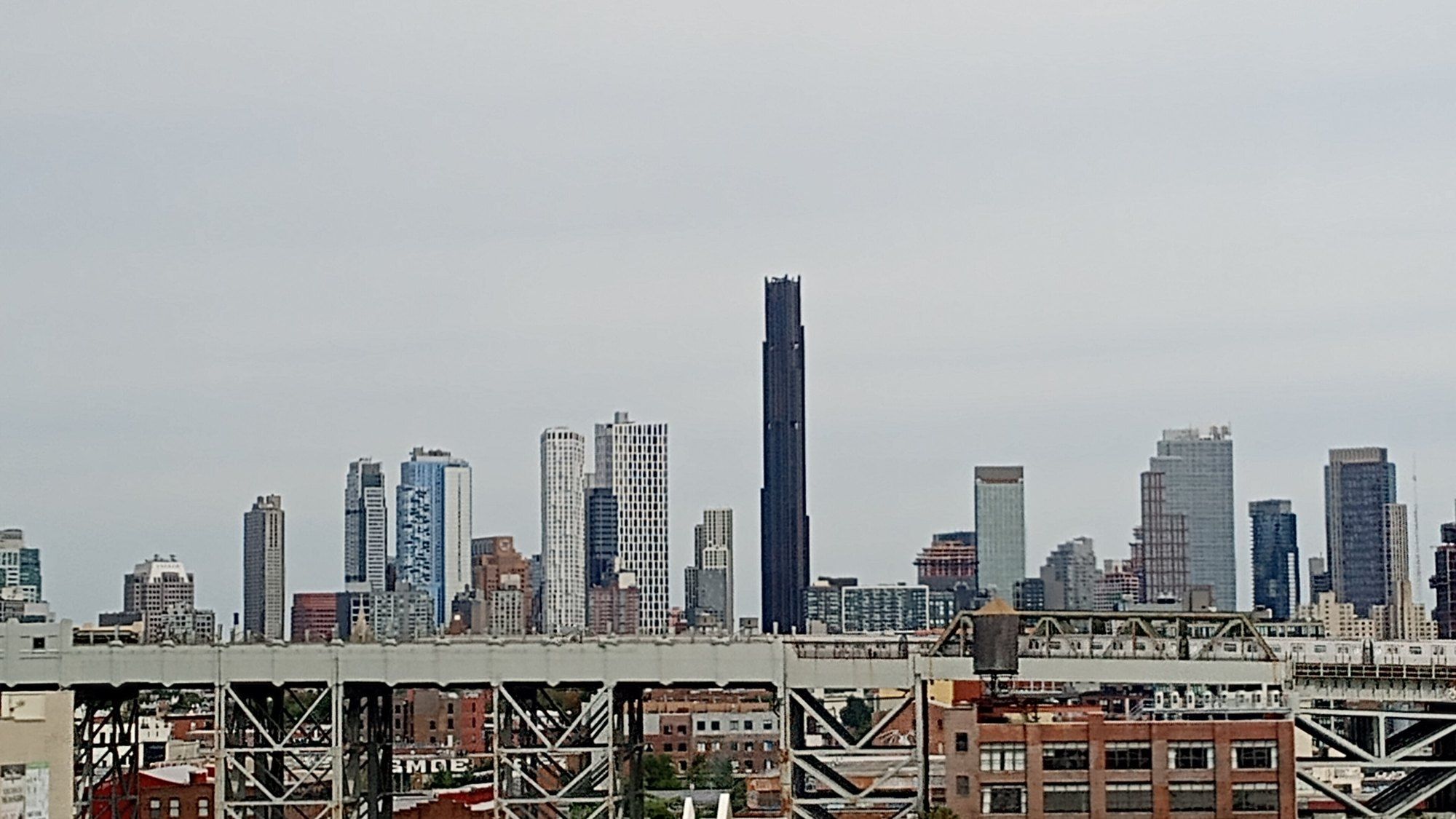 Downtown Brooklyn Skyline 2023, a Wikimedia Commons photograph in Michael Stern's encyclopedia