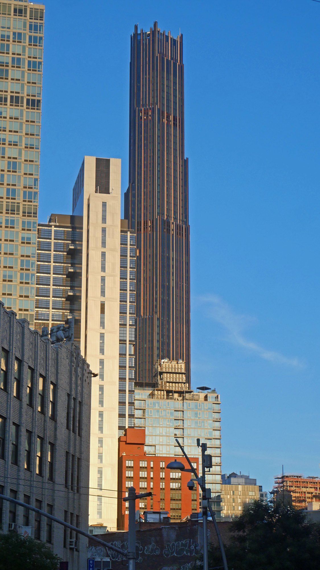 Brooklyn Tower 9 Dekalb Av 2023 jeh, a Wikimedia Commons photograph in Michael Stern's encyclopedia